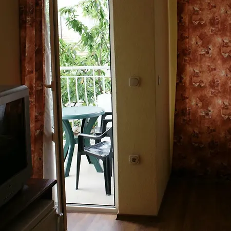 Feshevi Pensjonat Kiten (Burgas)