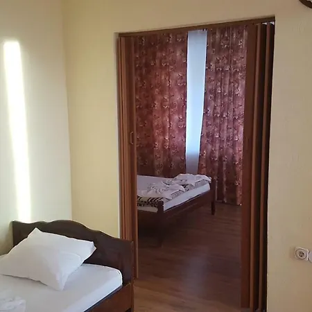 Feshevi Pensjonat Kiten (Burgas)