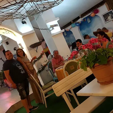Pensjonat Feshevi Kiten (Burgas)